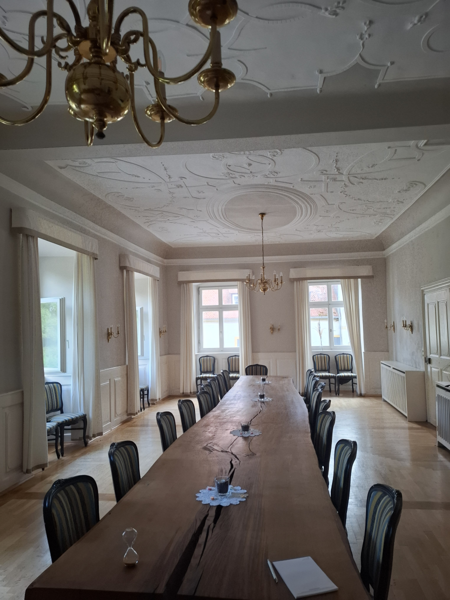 Grafik zum Termin Systemische Aufstellung im Schloss Heinsheim